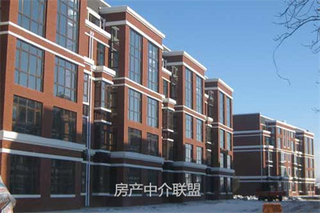 恒大名都旁，锦江城，首付20万，金装拎包入住，证齐满二！